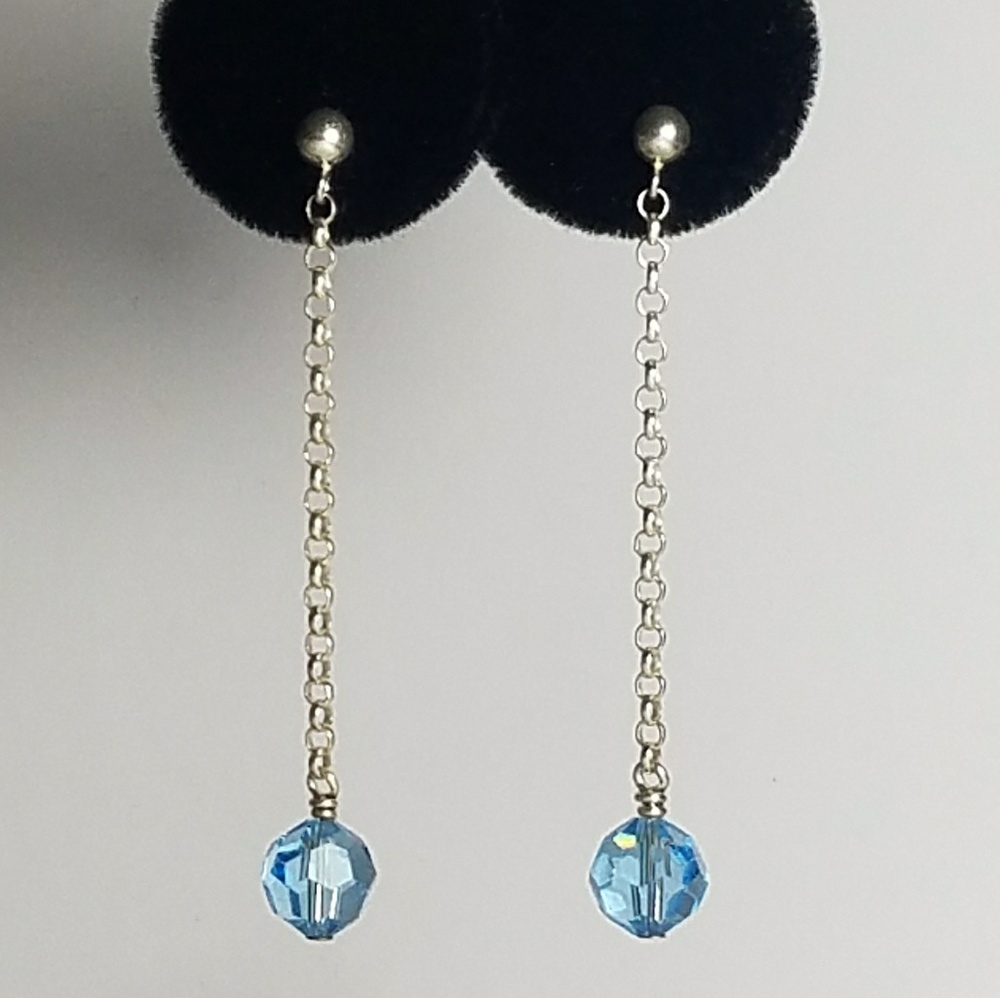 📮SOLD📮Stunning Swarovski Crystal Earrings - Picture 1 of 4